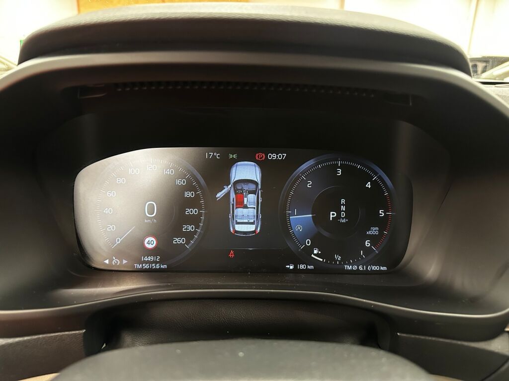 Volvo XC40 2018 Valkoinen