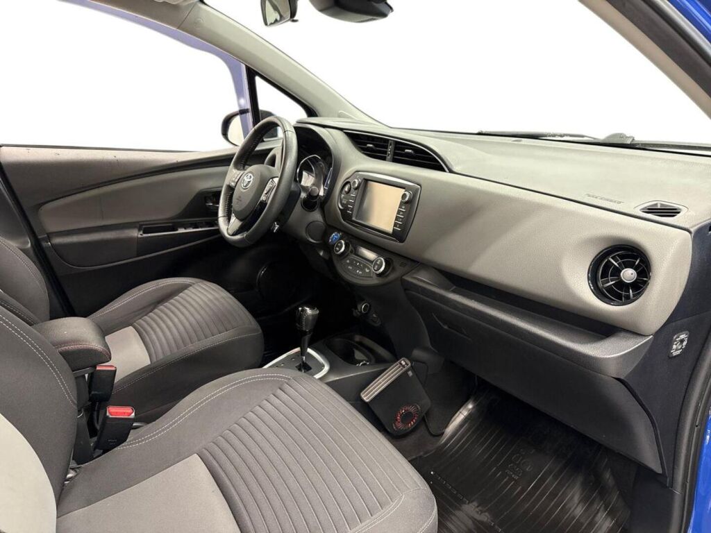 Toyota Yaris 2018 Sininen