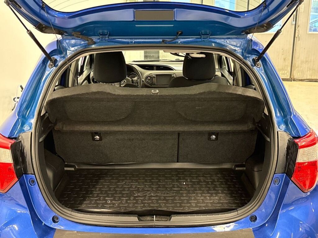 Toyota Yaris 2018 Sininen
