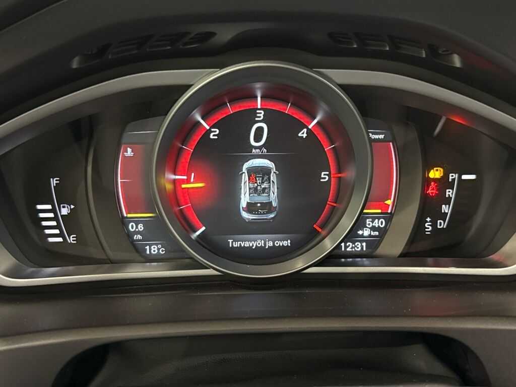 Volvo V40 2019 Harmaa