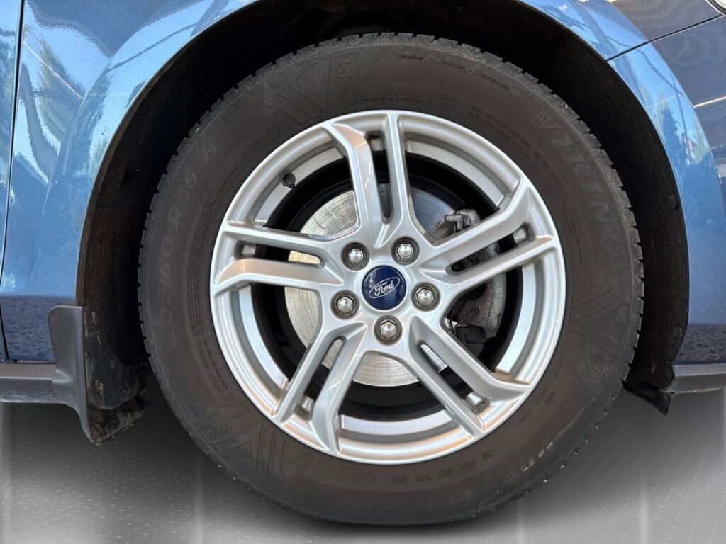 Ford Focus 2019 Sininen
