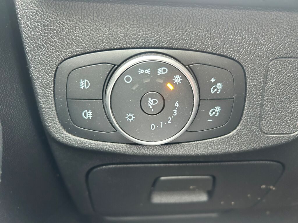 Ford Focus 2019 Sininen