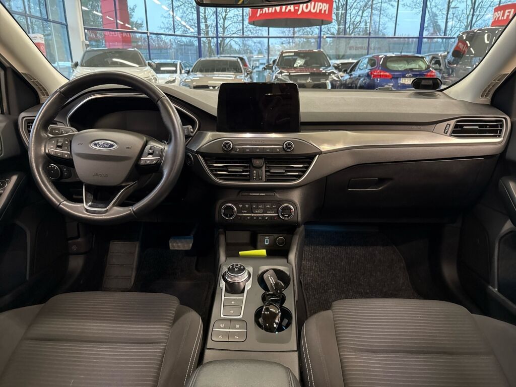 Ford Focus 2019 Valkoinen