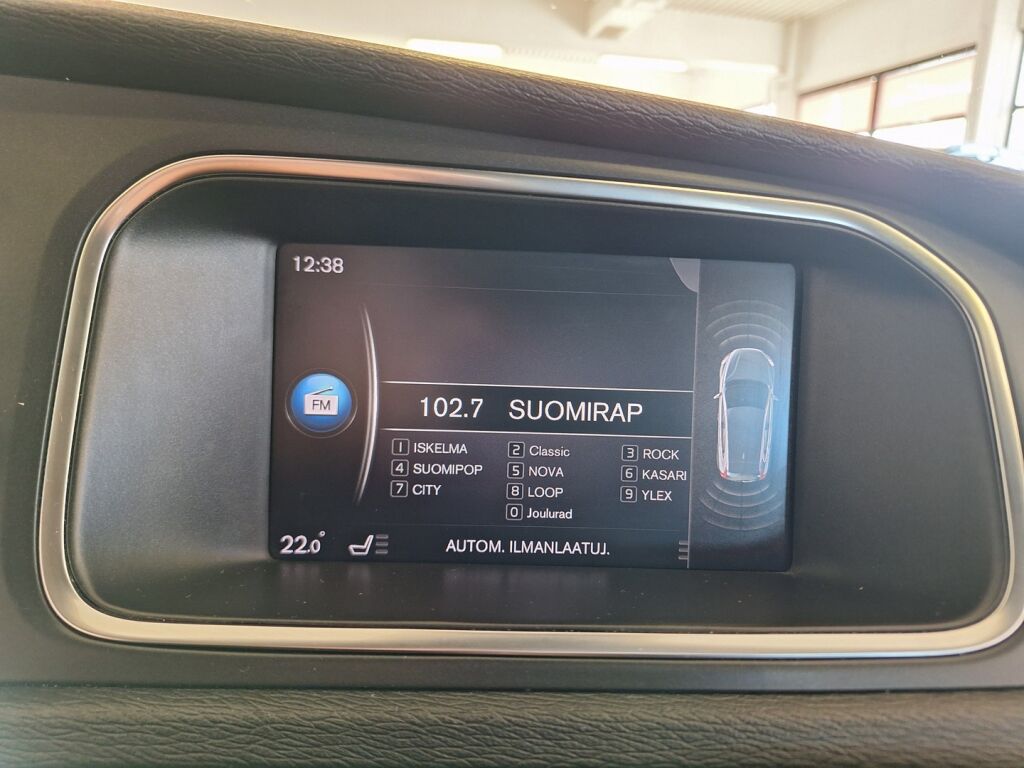 Volvo V40 2019 Valkoinen