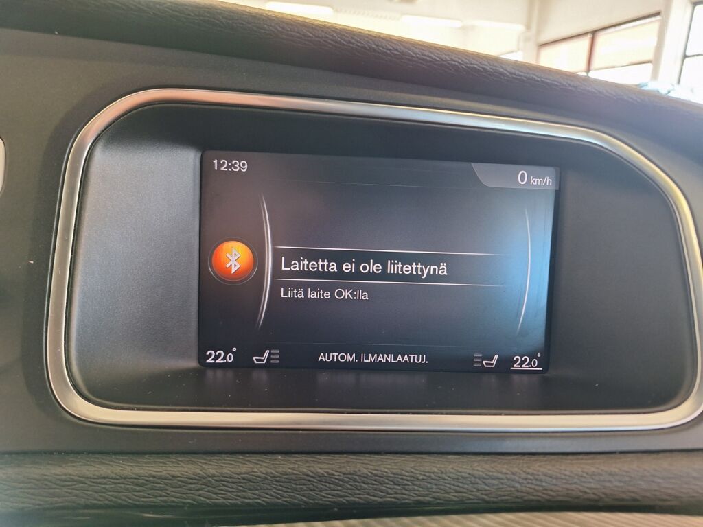 Volvo V40 2019 Valkoinen