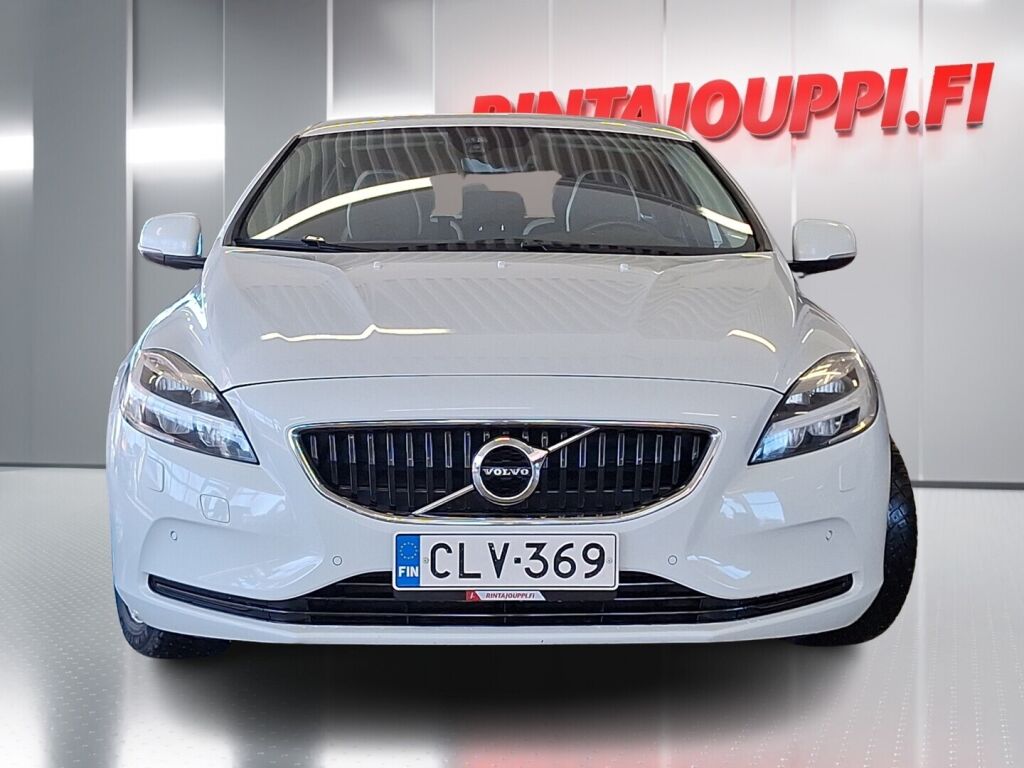 Volvo V40 2019 Valkoinen