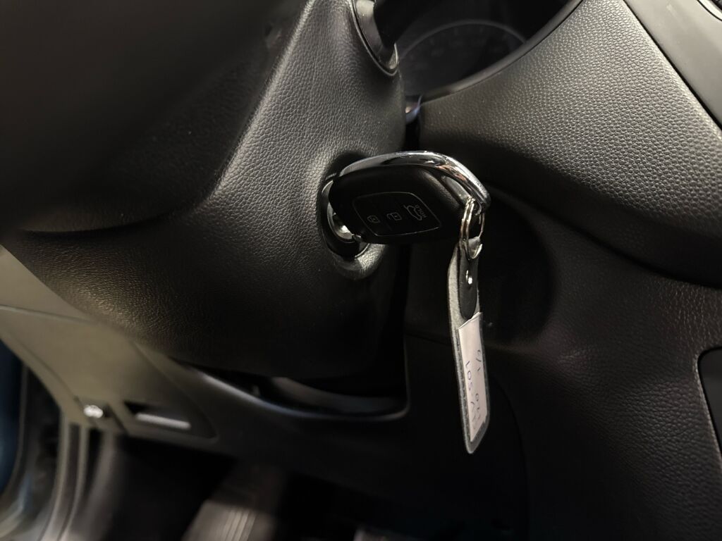 Hyundai i20 Hatchback 2019 Sininen