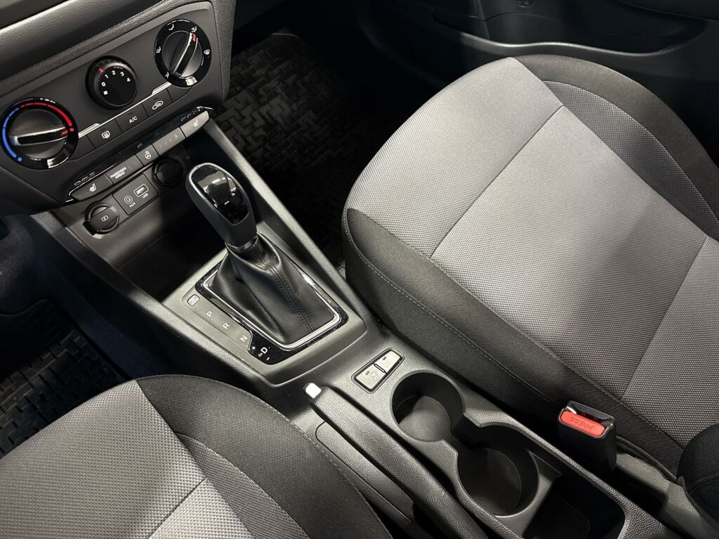 Hyundai i20 Hatchback 2019 Sininen