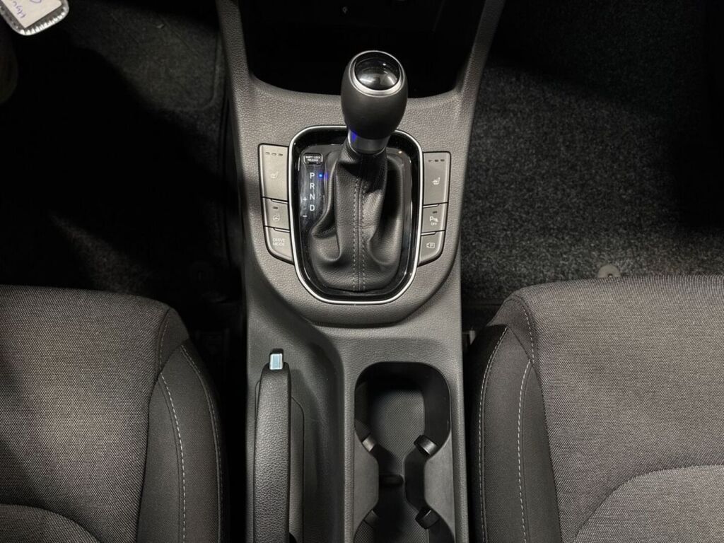 Hyundai i30 2021 Ruskea (beige)