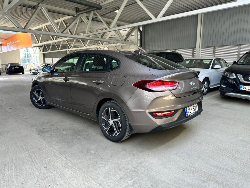 Hyundai i30 2021 Ruskea (beige)
