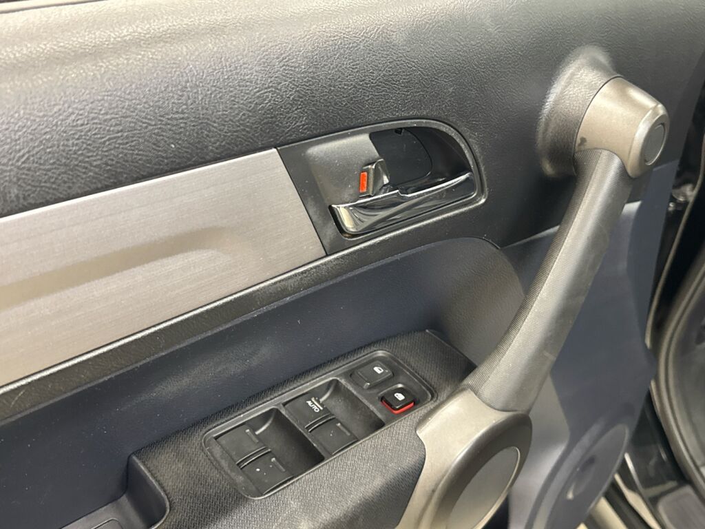 Honda CR-V 2011 Musta