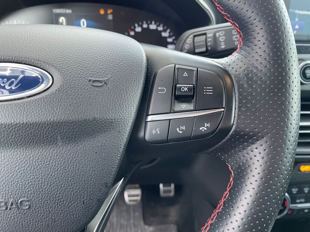 Ford Focus 2019 Sininen