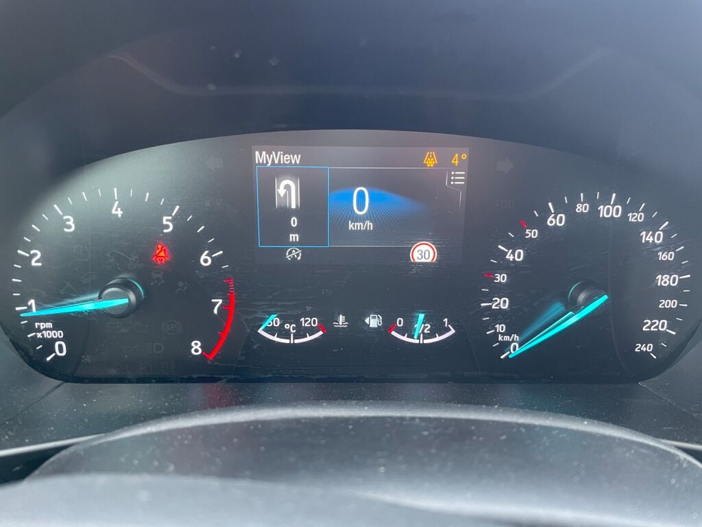 Ford Focus 2019 Sininen