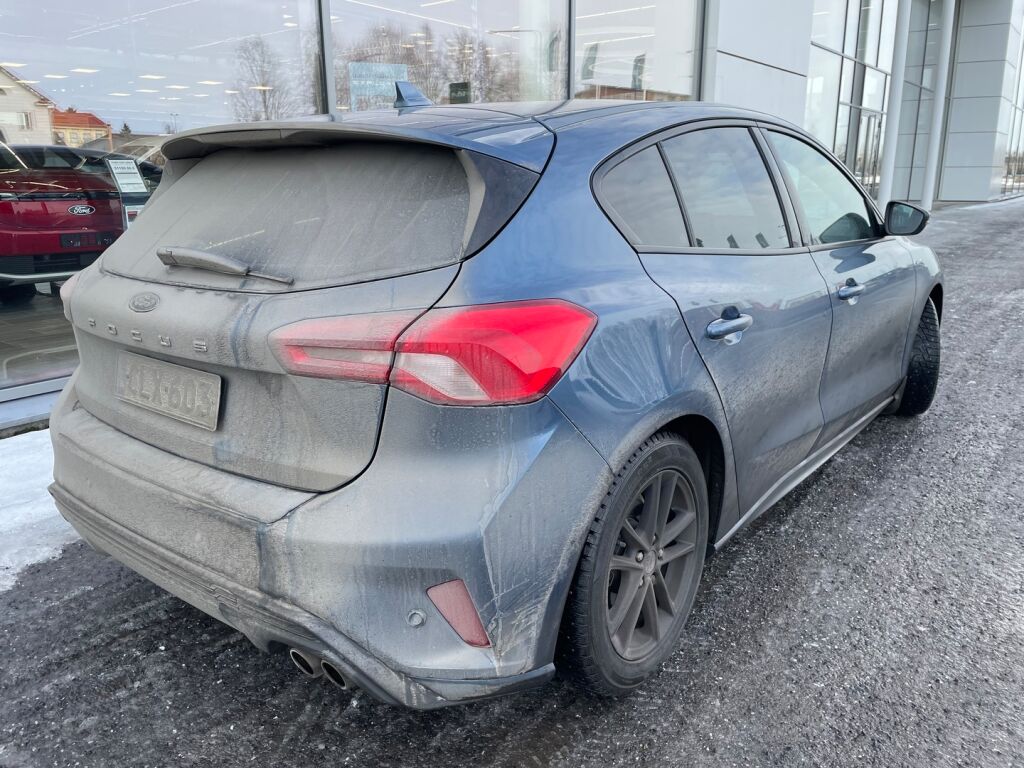 Ford Focus 2019 Sininen