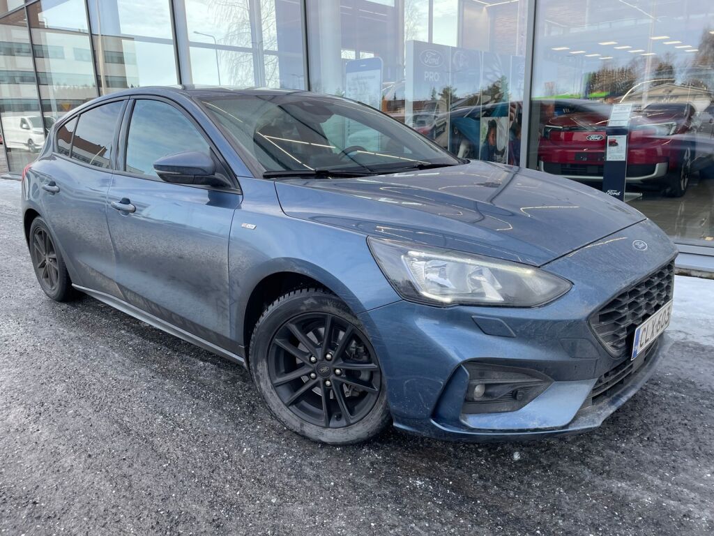 Ford Focus 2019 Sininen