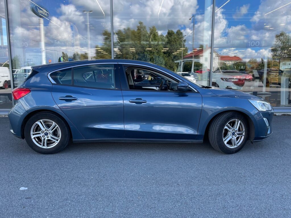 Ford Focus 2019 Sininen