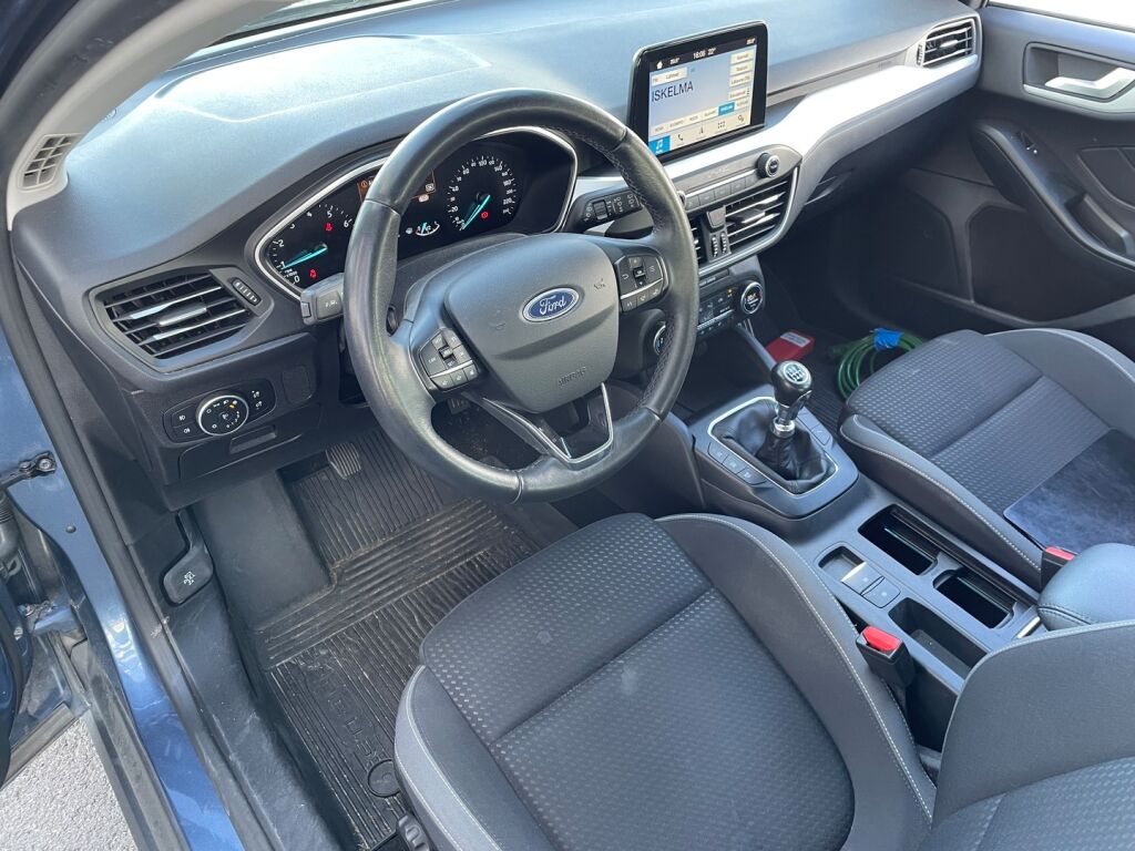 Ford Focus 2019 Sininen
