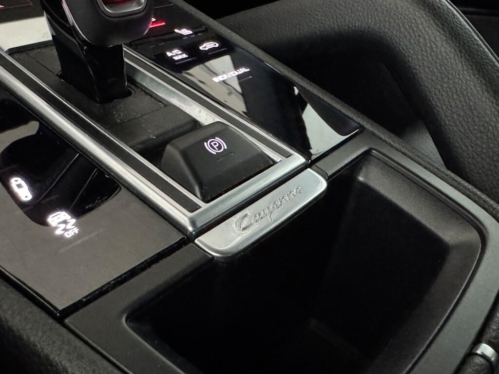 Porsche Cayenne 2018 Sininen