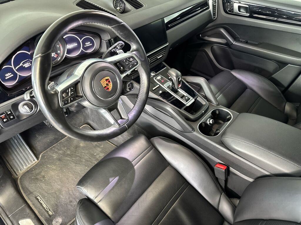 Porsche Cayenne 2018 Sininen