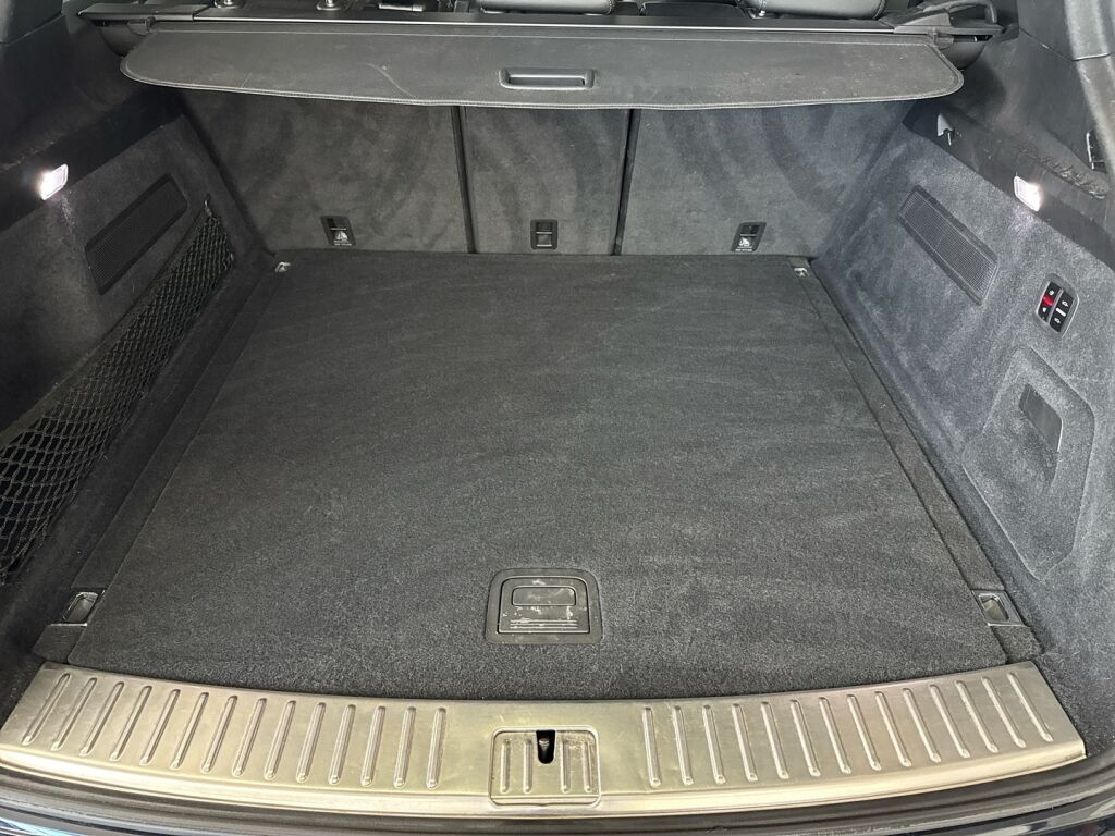 Porsche Cayenne 2018 Sininen