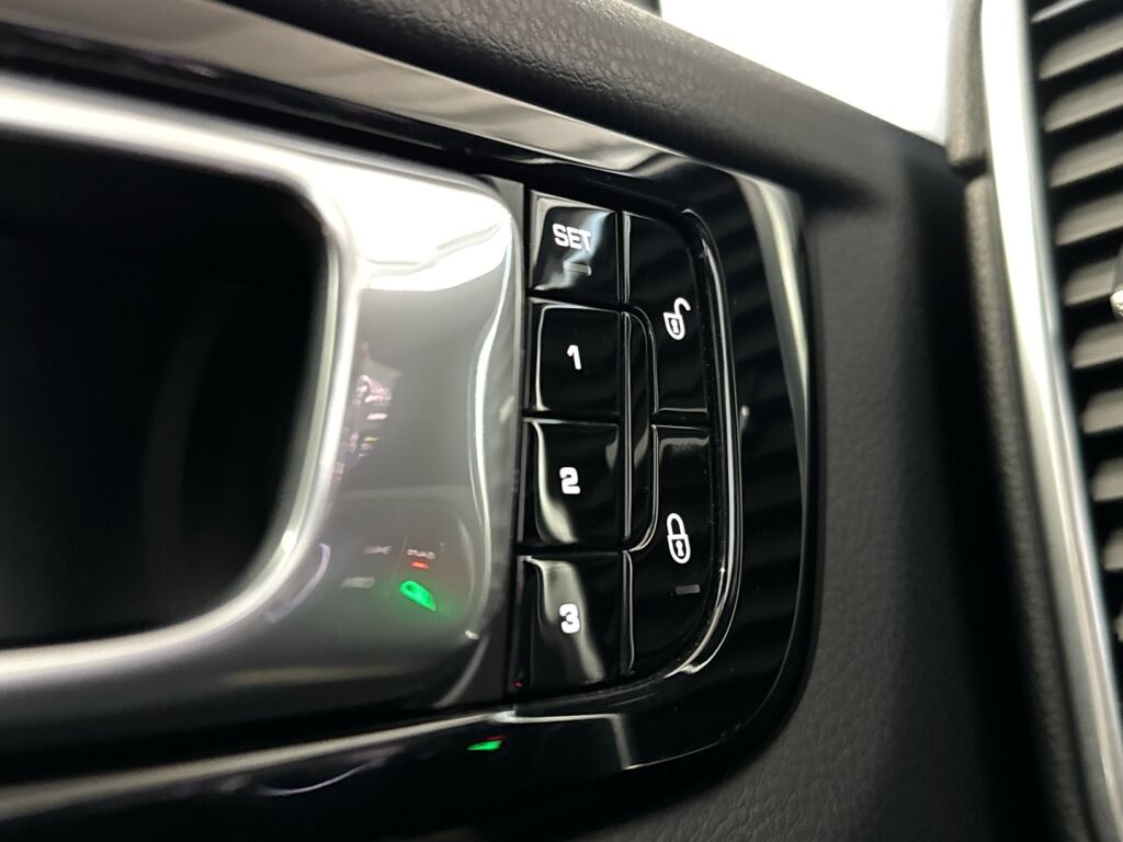 Porsche Cayenne 2018 Sininen