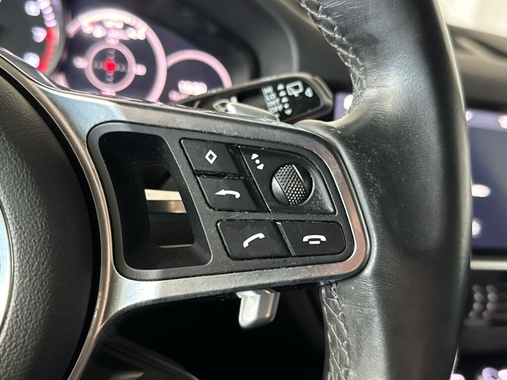 Porsche Cayenne 2018 Sininen