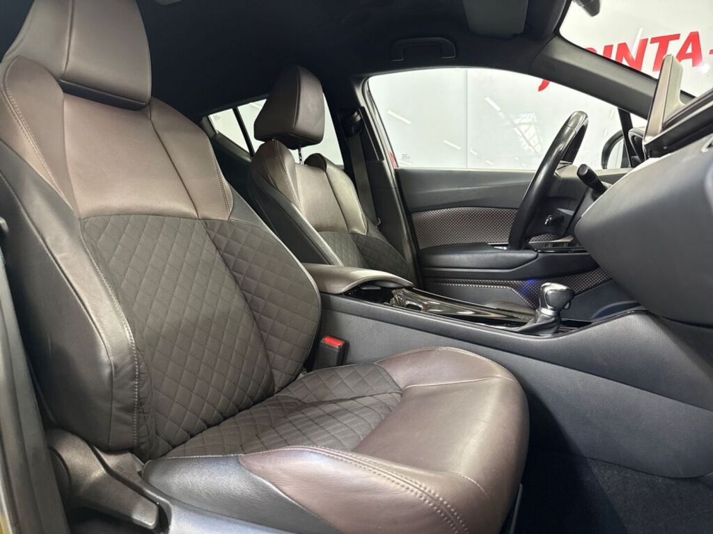 Toyota C-HR 2019 Musta