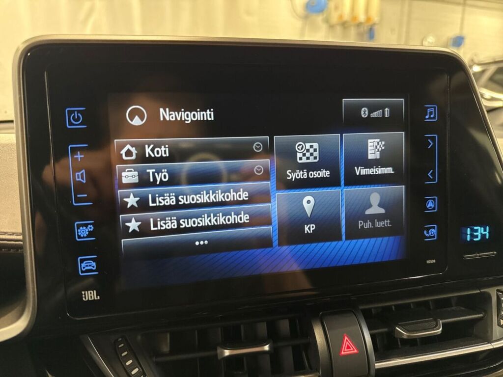Toyota C-HR 2019 Musta