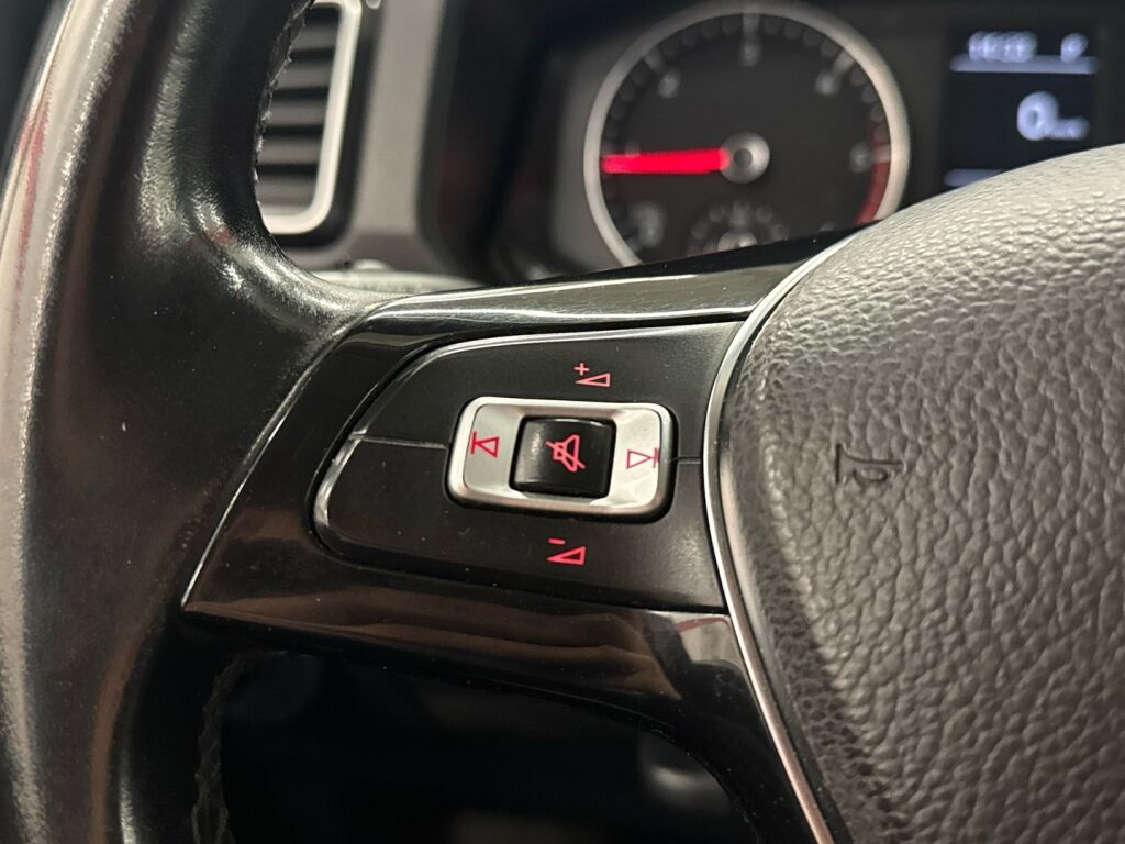 Volkswagen Amarok 2019 Musta