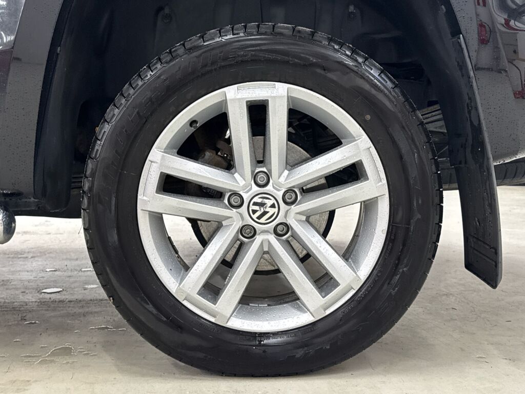 Volkswagen Amarok 2019 Musta