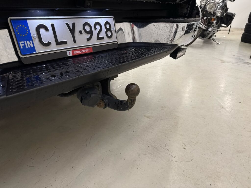 Volkswagen Amarok 2019 Musta