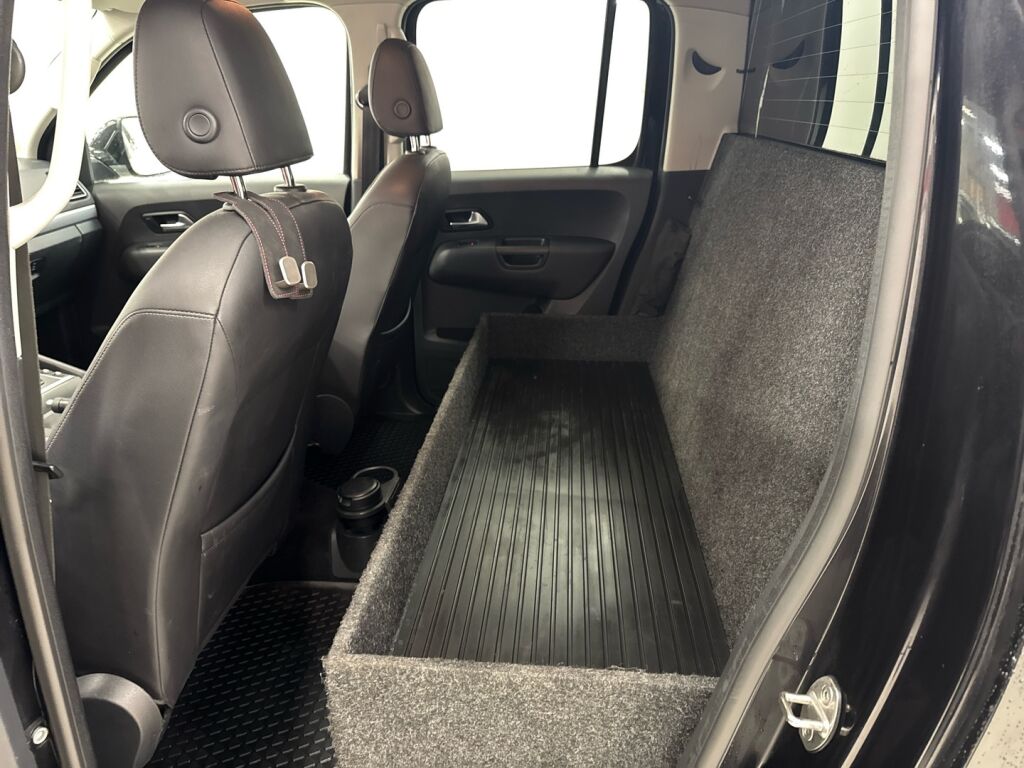 Volkswagen Amarok 2019 Musta