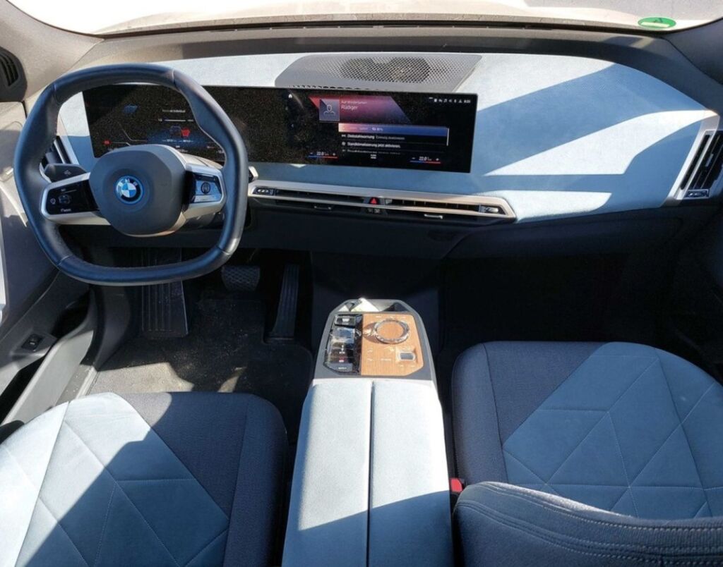 BMW iX 2022 