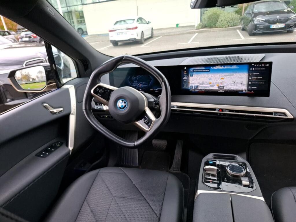 BMW iX 2023 