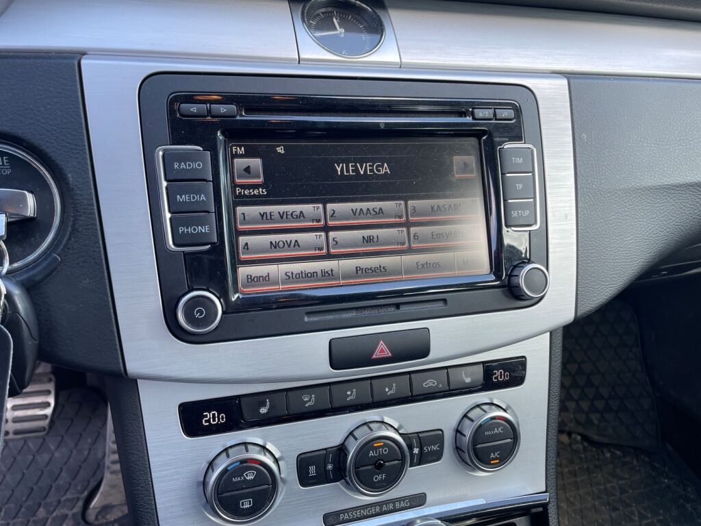 Volkswagen Passat 2013 Harmaa