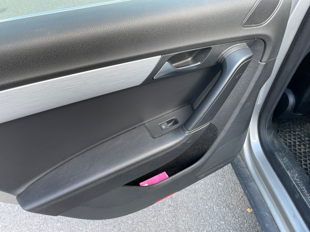 Volkswagen Passat 2013 Harmaa