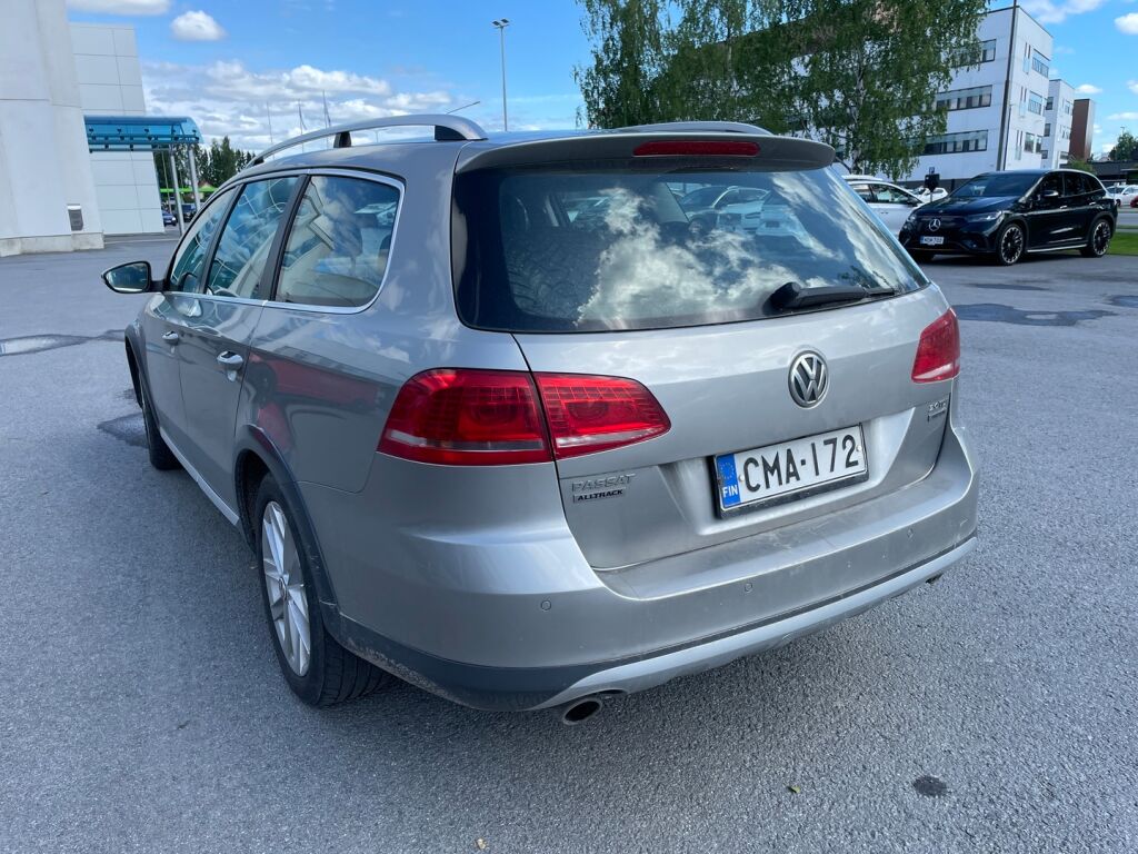 Volkswagen Passat 2013 Harmaa