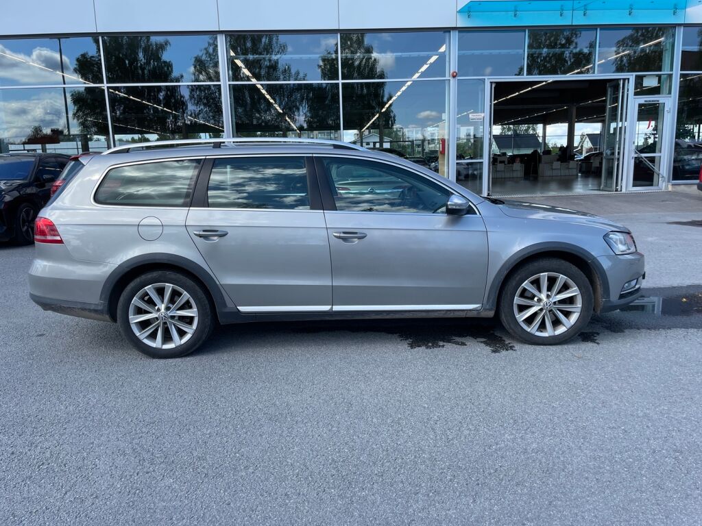 Volkswagen Passat 2013 Harmaa