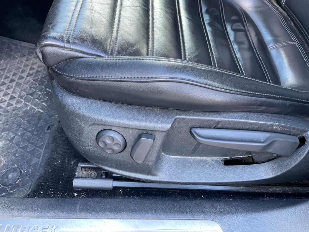 Volkswagen Passat 2013 Harmaa