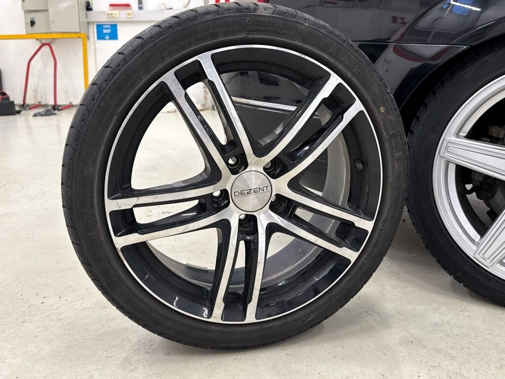 Mercedes-Benz C 2009 Musta