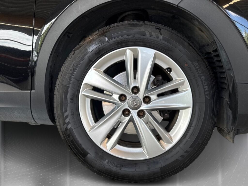 Opel Grandland X 2019 Musta