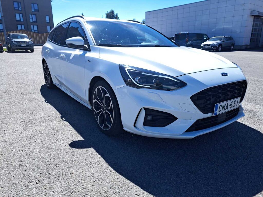 Ford Focus 2019 Valkoinen