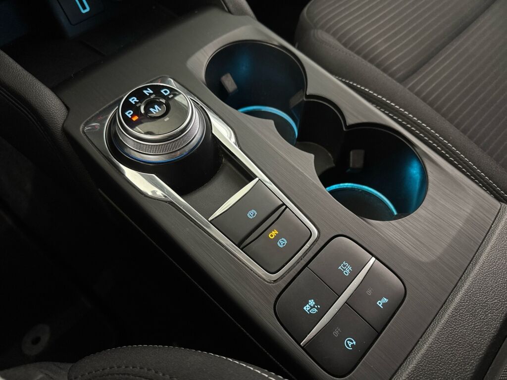 Ford Focus 2019 Valkoinen