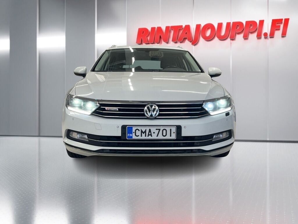 Volkswagen Passat 2015 Valkoinen
