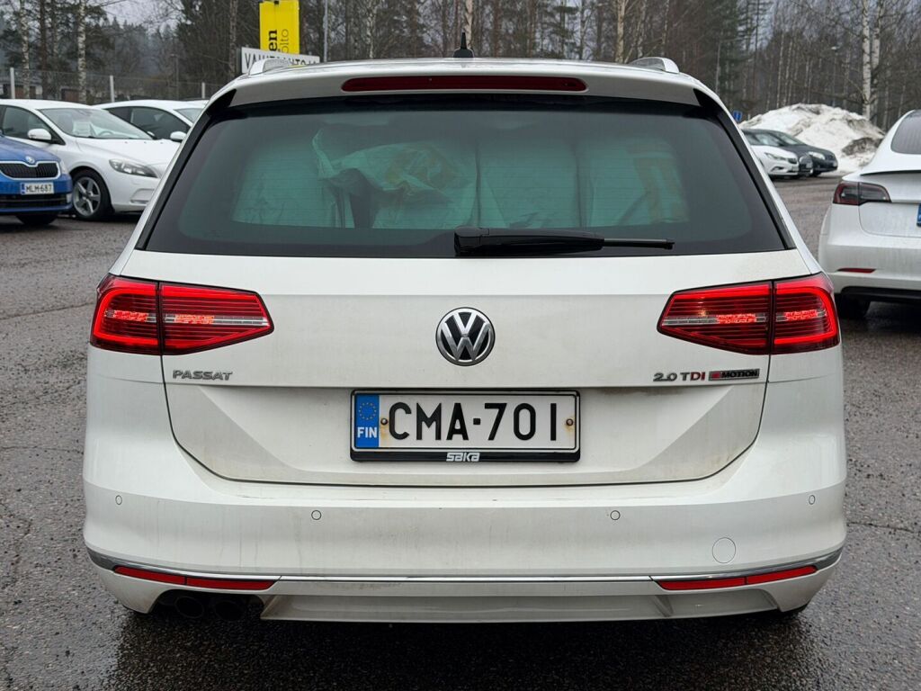 Volkswagen Passat 2015 Valkoinen