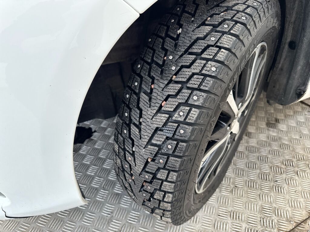 Toyota Yaris 2019 Valkoinen