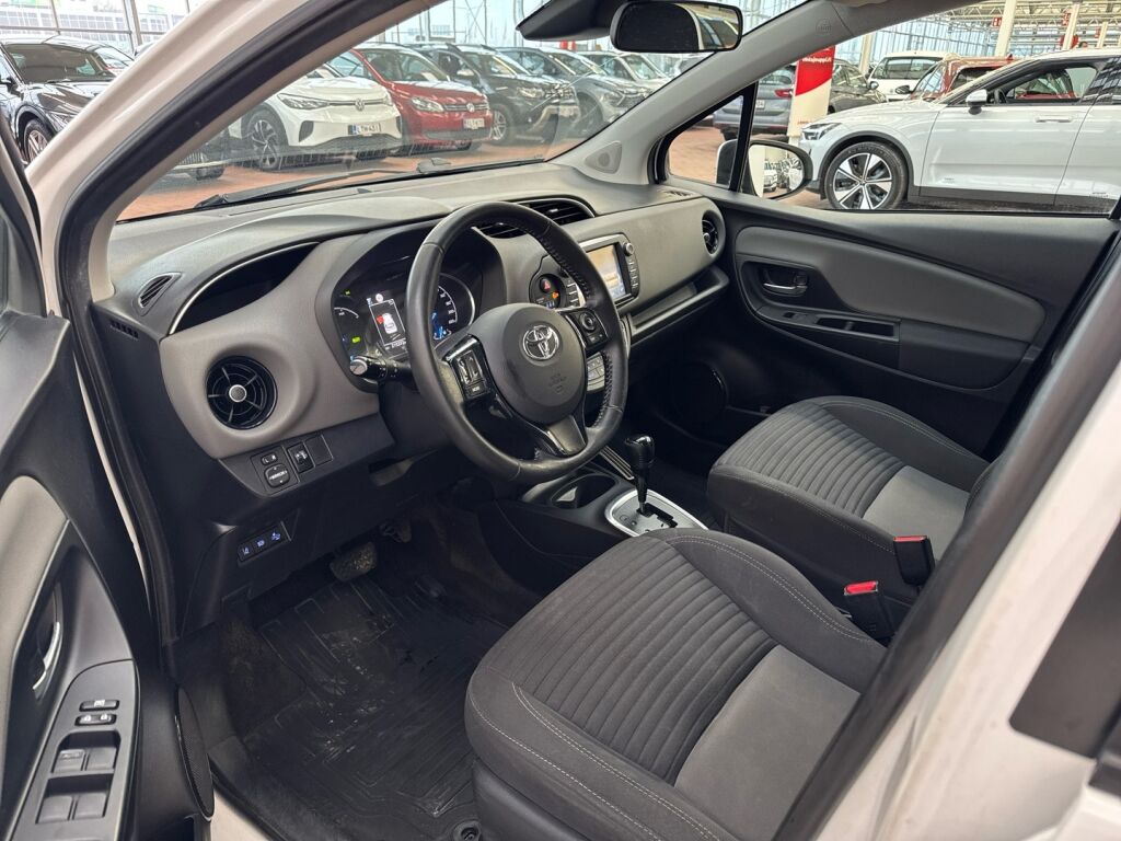 Toyota Yaris 2019 Valkoinen
