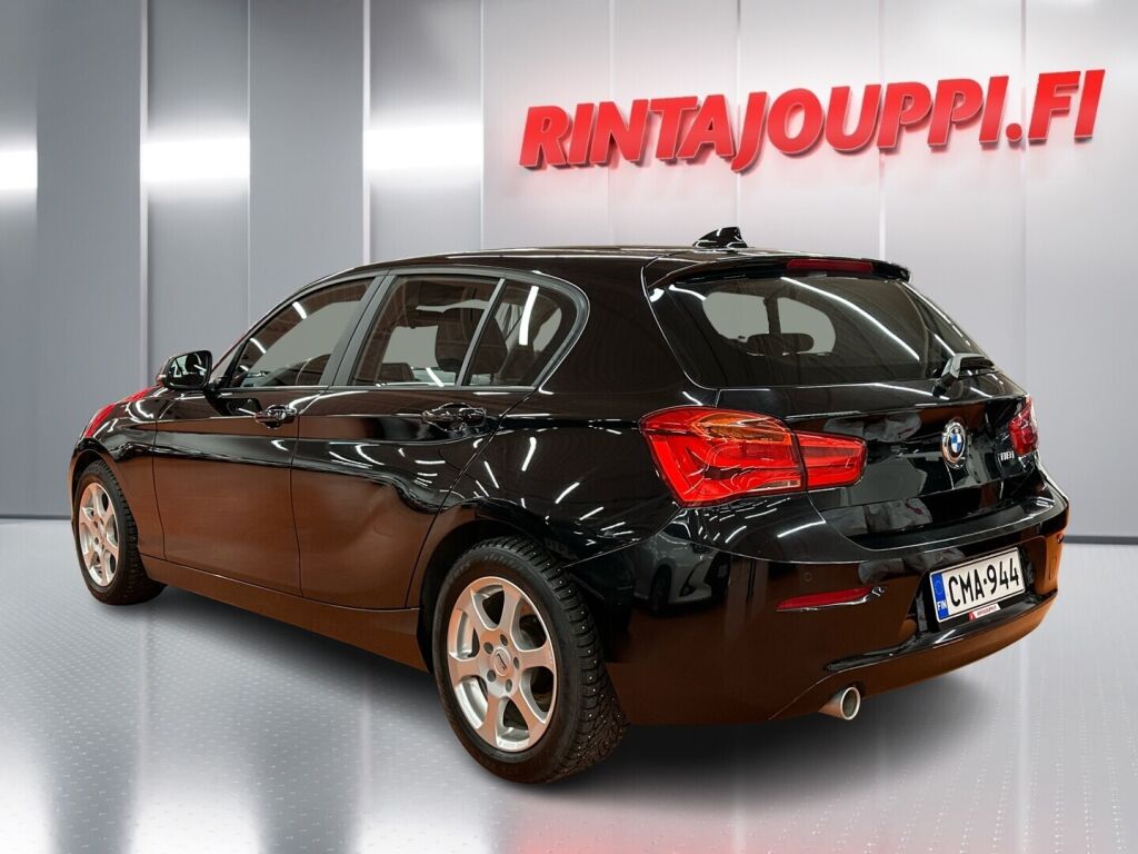 BMW 118 2019 Musta