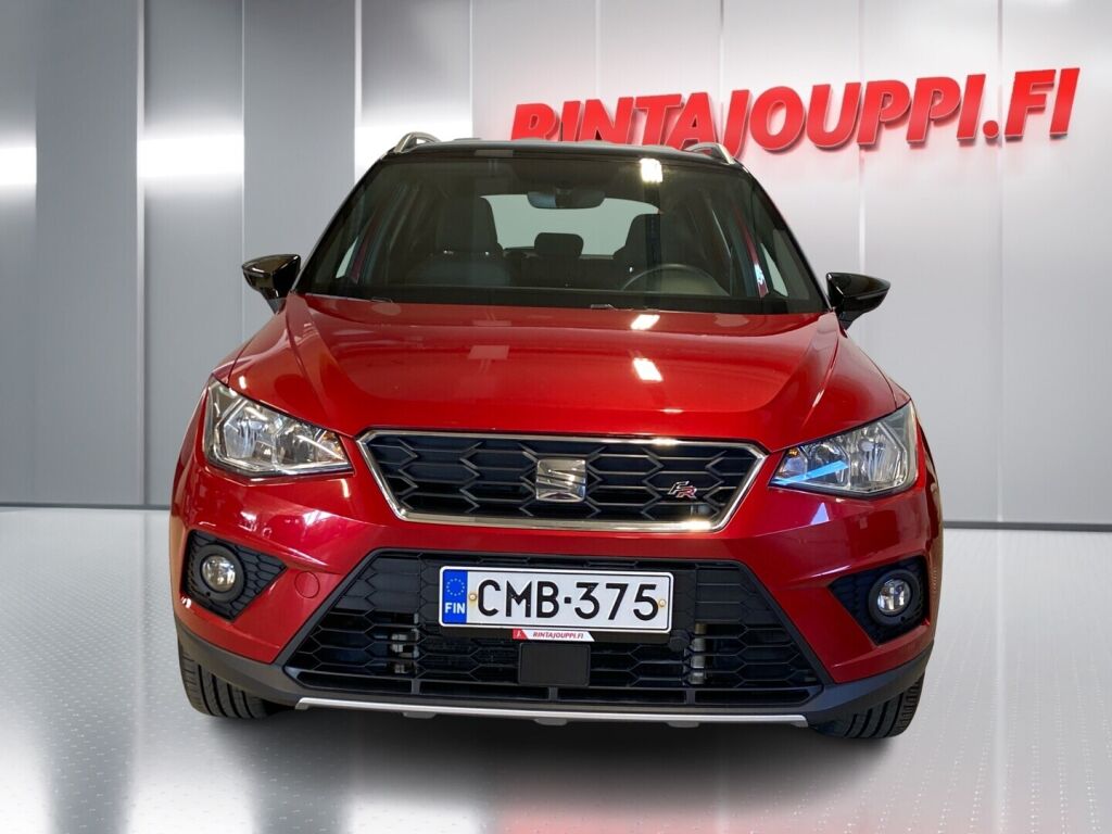 Seat Arona 2019 Punainen