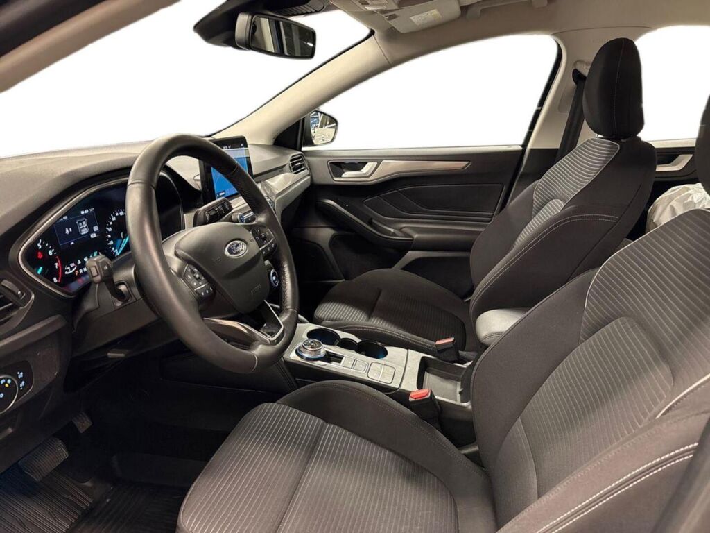 Ford Focus 2019 Sininen